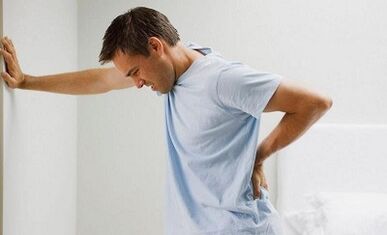 A manifestação da osteocondrose lombar